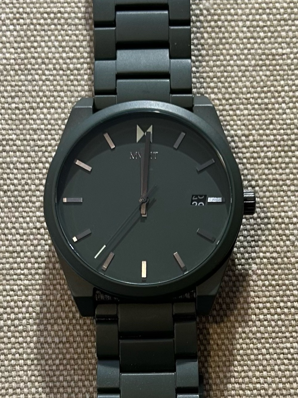 MVMT Element Camouflage Green Ceramic Watch With 43mm Face & Bracelet